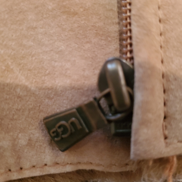 Toddler UGG Jacket - Picture 8 of 8